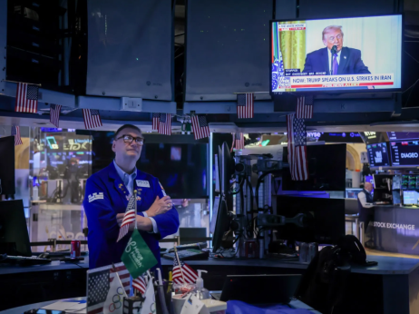 E-pismo: Trgi lahko gledajo stran, gospodinjstva ne