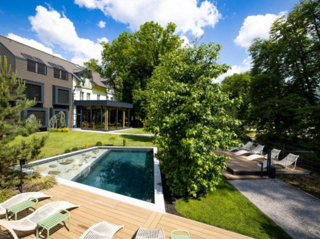 Slovenija kot nova butična sila Evrope: pet hotelov, ki redefinirajo luksuz