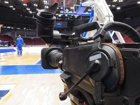 Kako omejiti rast cen TV pravic – predlog skupnih pogajanj