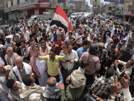 Zadnja karta Irana: zakaj se hutijevci za zdaj še ne bodo v celoti vključili v vojno