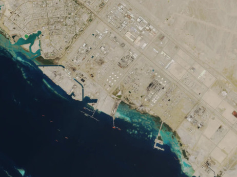 Savdski naftovod, ki zaobide Hormuško ožino, dosegel mejnik