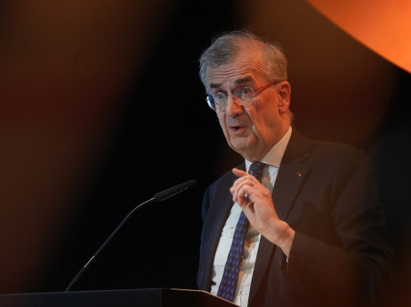 ECB mora zasidrati inflacijska pričakovanja, pravi guverner Villeroy