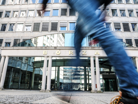 Dogajanje na borzi: Večina delnic v zelenem, padec Krke in Luke koper