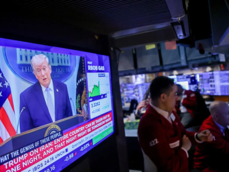 Pred Trumpovim ultimatom: Iran napoveduje dolgotrajno vojno na več frontah