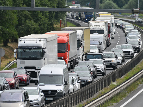 Hrvaška uvaja nov sistem cestninjenja - bo veljal tudi za Slovence?