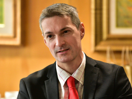 GZS znižuje napoved BDP: Dražji energenti stiskajo podjetja in gospodinjstva