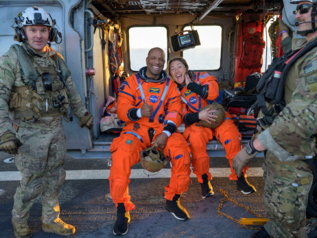 Artemis 2 se bezbedno vratio na Zemlju, NASA cilja novo sletanje 2028.