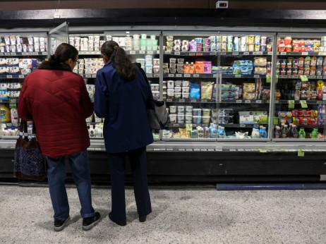 Umar: Rast podpira izvoz, potrošnja in javne finance pod pritiskom