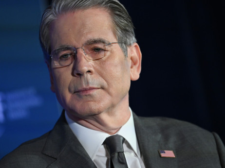 Trumpove carine bi lahko ponovno uvedli do julija