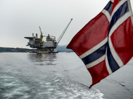 Cena nafte raste, z njo do rekorda norveški izvoz