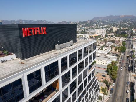 Netflix se pridružuje valu odpuščanj: kaj čaka slovenski trg dela
