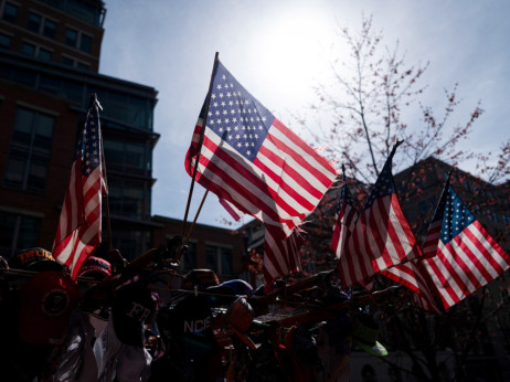 Ameriški BDP na začetku leta višji za dva odstotka