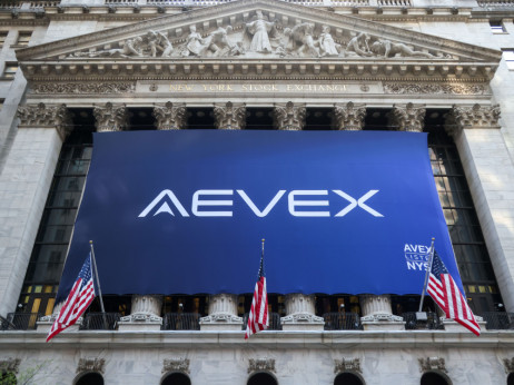 Po IPO so se vlagatelji zagrebli za delnice proizvajalca dronov