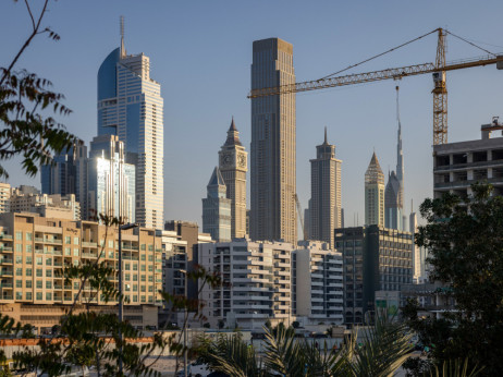 Prvič po popandemičnem razcvetu upadle cene nepremičnin v Dubaju