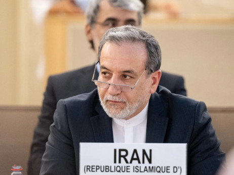 Trumpov pritisk na Iran obrodil sadove