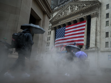 Borzni pregled: Reddit v S&P 500, indeks pa do novega rekorda