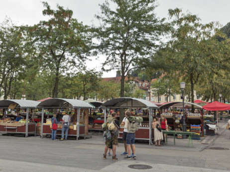 Koliko nas stane ta vojna in kakšni so pesimistični scenariji