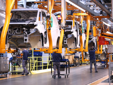 Volkswagen bi ukinil 100.000 delovnih mest in zaprl nekaj tovarn