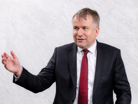 Zakaj bi vlagali v delnico Cinkarne Celje? Aleš Skok o izzivih in priložnostih podjetja
