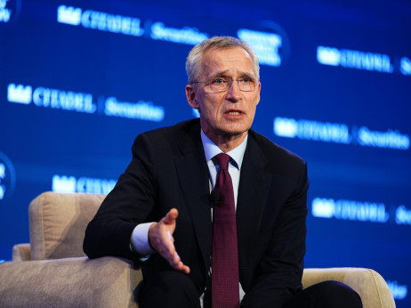Stoltenberg: Nato je danes težje voditi