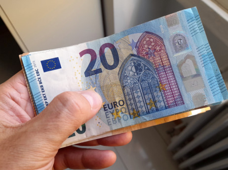 Plača pod zneskom minimalne plače. Je to sploh dovoljeno?