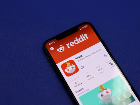 Indeks S&P 500 bo dobil novega člana, Redditova delnica poskočila za desetino