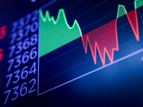 Delnice v regiji so videti poceni v primerjavi z indeksom S&P 500 – so dobra naložba?