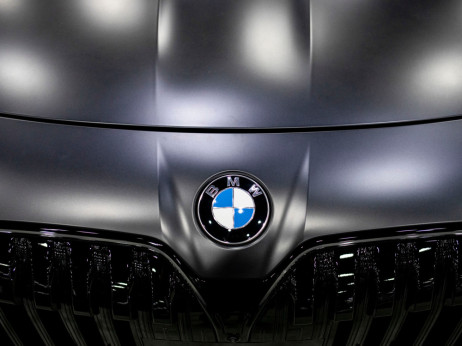 BMW zaposlenim ponuja odpravnine, na tapeti 8000 delovnih mest
