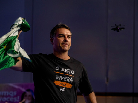 V Braziliji Flávio Bolsonaro z burno predsedniško kandidaturo