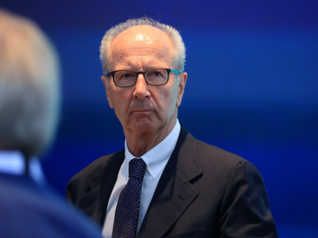 Dinastija Piëch in Porsche poziva Volkswagen k hitrejšemu prestrukturiranju