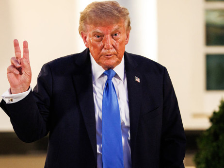 Trumpova "mala vojna" z Iranom je postala precej večja (mnenje)