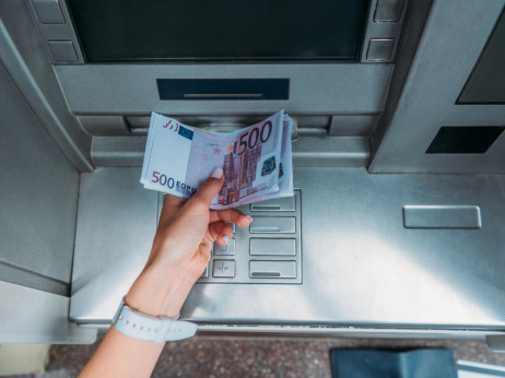 Ločencem v Italiji do 500 evrov pomoči za najemnino. Kako je v Sloveniji?