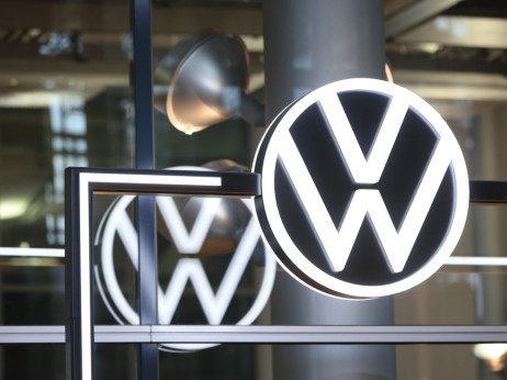 Volkswagnovo opozorilo povečuje pesimizem v Nemčiji, delavci organizirajo proteste
