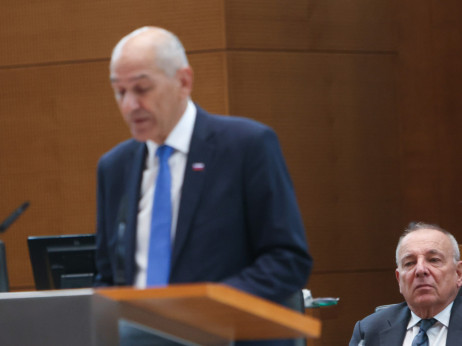 Kaj Janša in Šircelj s proračunoma za 2027 in 2028 napovedujeta Sloveniji?