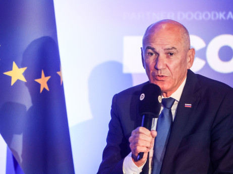 Janez Janša: ''Celi sektorji družbe utripajo od zavisti, uvajamo meritokracijo''