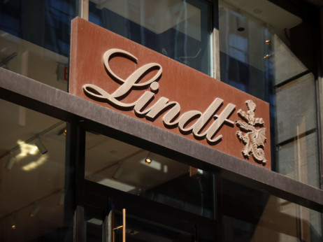 Lindt menjal direktorja ob vse večjih težavah čokoladne industrije