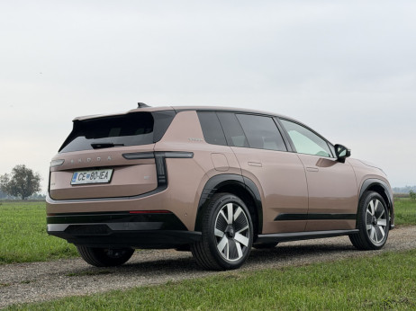 Škoda peaq: Ali ko češka znamka napne električne mišice in praktično pamet