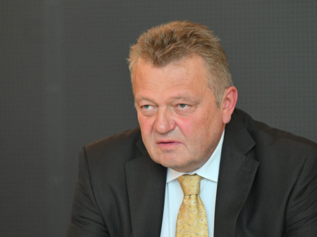 Mervar: Zaradi podražitve elektrike podjetjem grozijo milijonski stroški